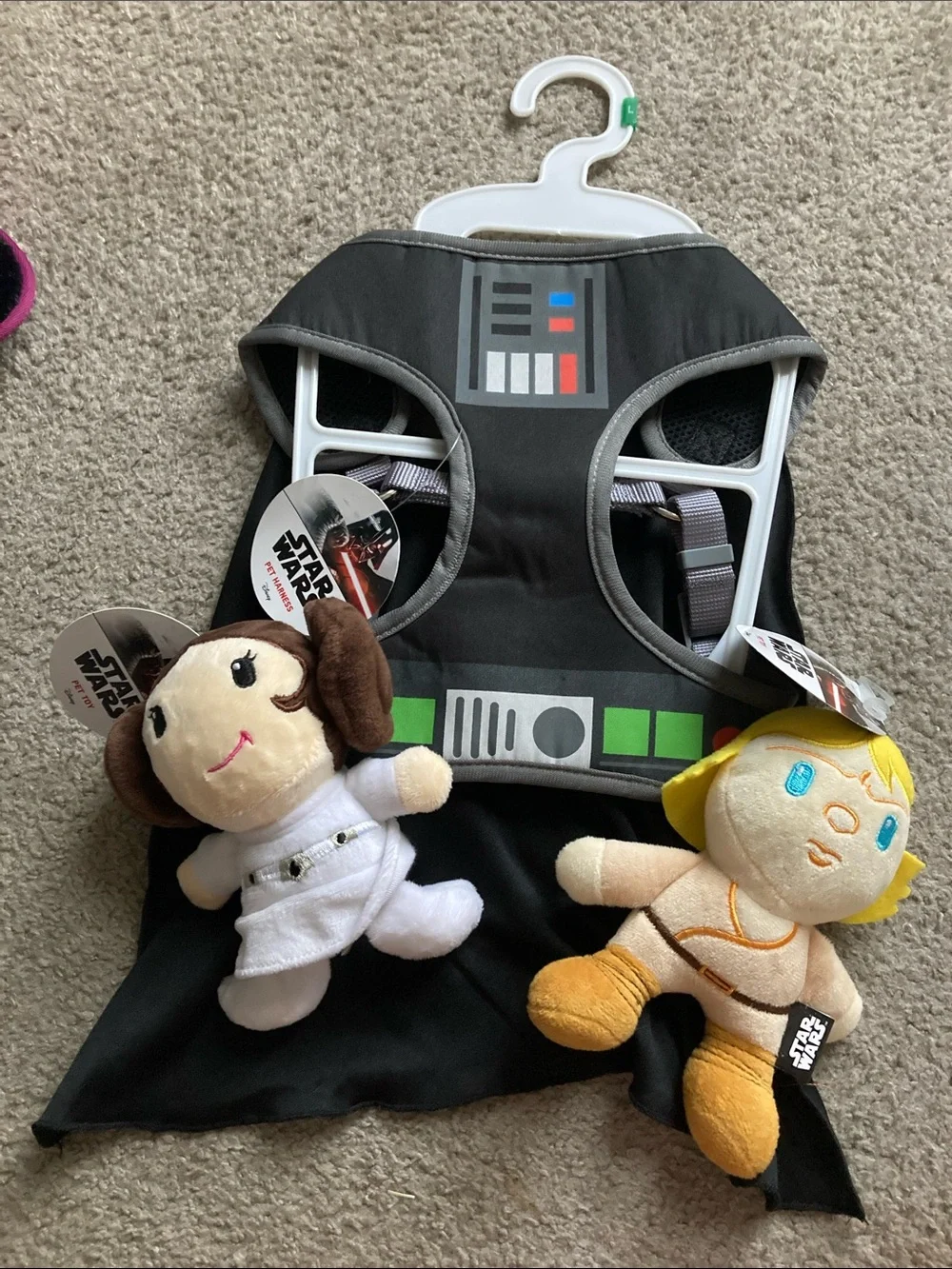 Star Wars Darth Vader Kids Cape Harness w/toys - Black with Green & Gray Details